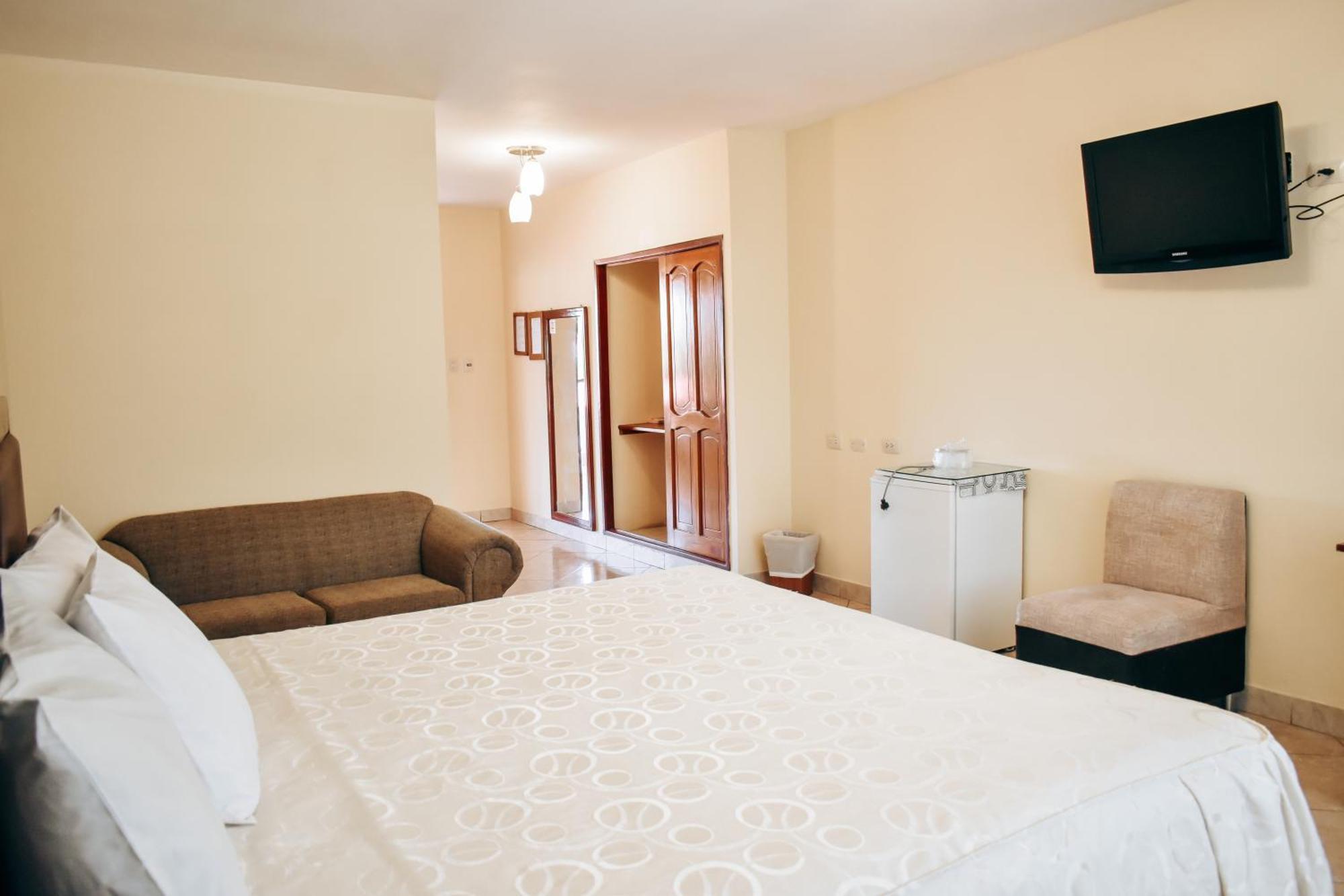 Hotel Sol Del Oriente Pucallpa Buitenkant foto