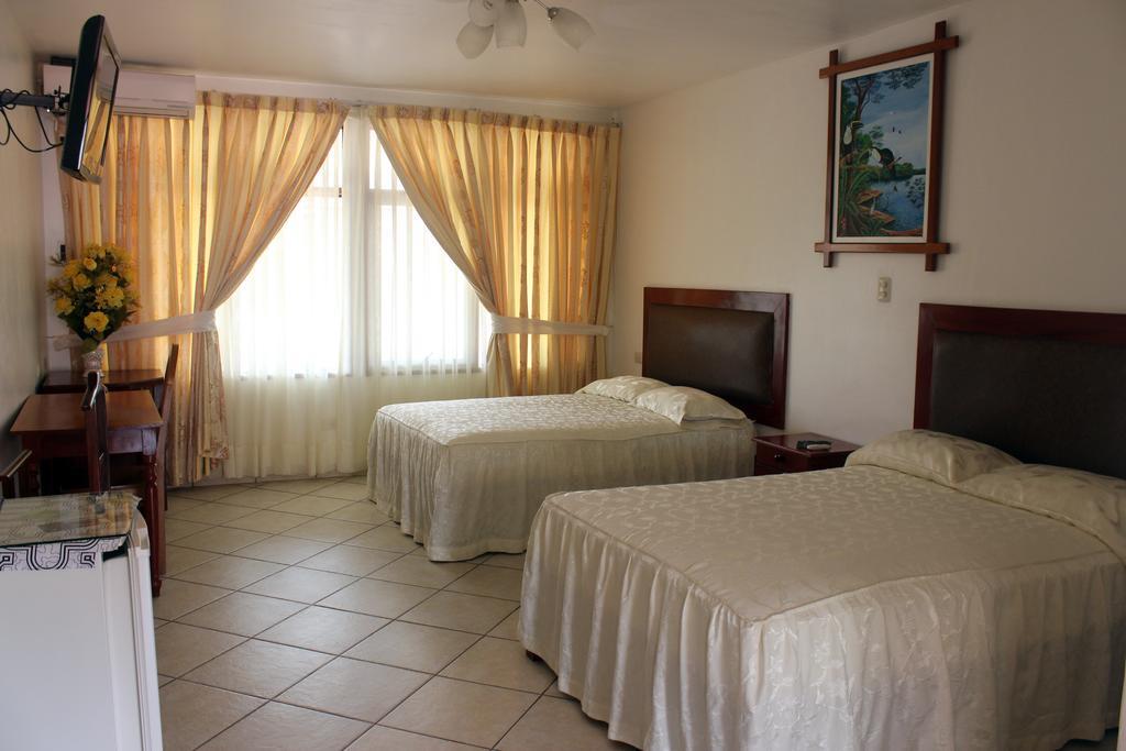 Hotel Sol Del Oriente Pucallpa Buitenkant foto